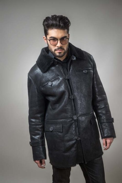 Fur coat for men, made out of natural lamb fur