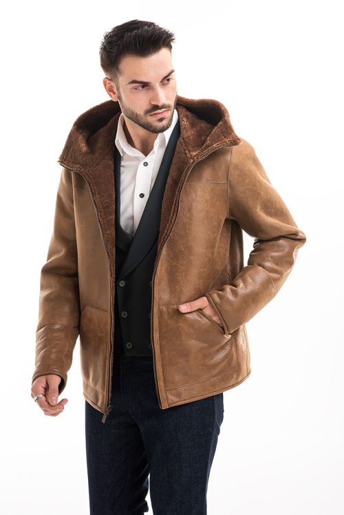 Reversible shearling jacket with a modern and youthful look - A&A Vesa