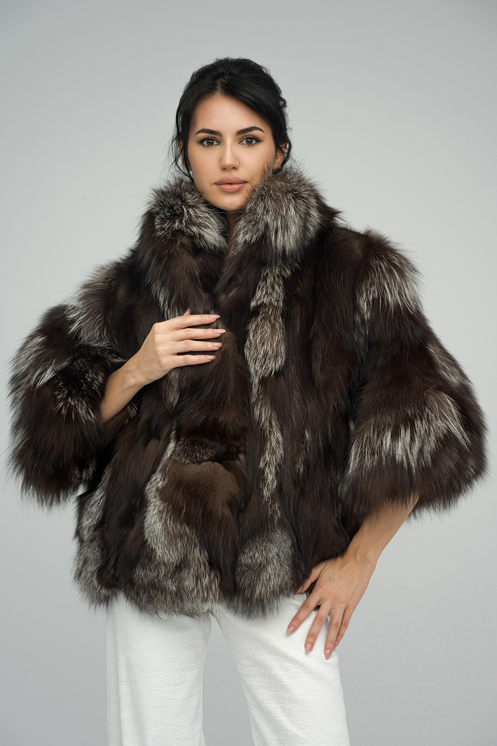 Silver arctic fox fur cape 619